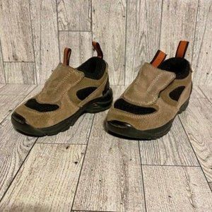 Brown suede sneaker/hiking shoes  Size Toddler 5.5